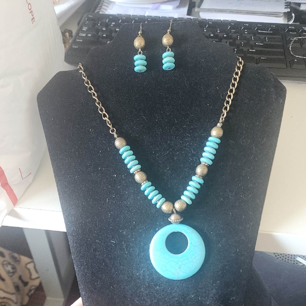 Turquoise and Brass Tone Necklace and Earring Set